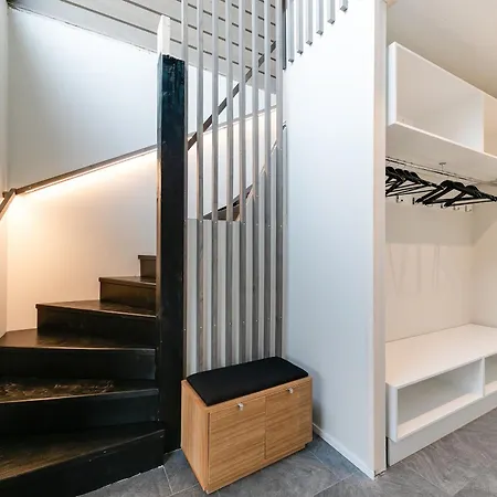 Appartement Kinos B Visit